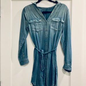 AEO Denim Long Sleeve Button Front Shirt Dress